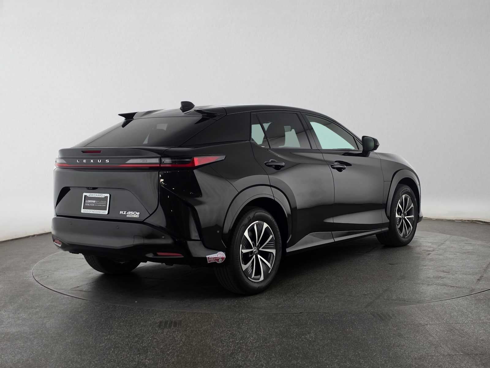 2023 Lexus RZ 450e Premium