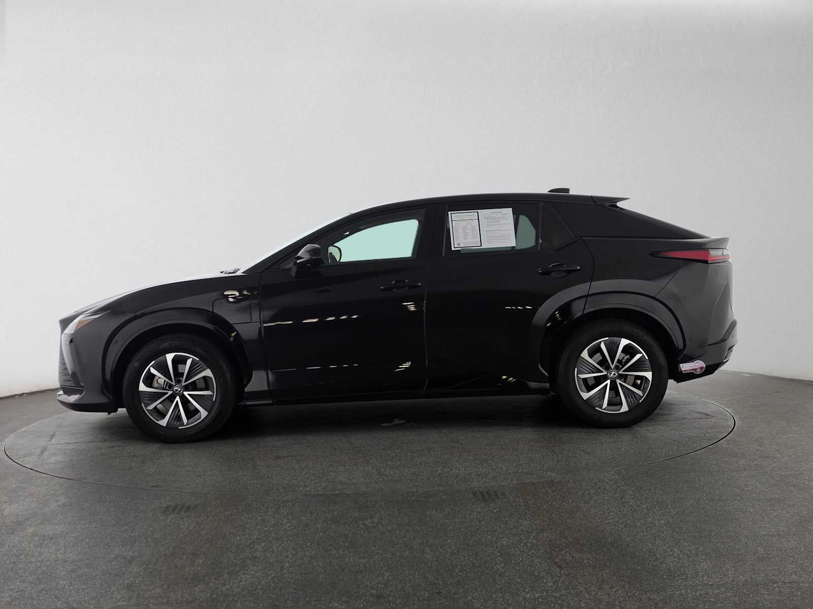2023 Lexus RZ 450e Premium