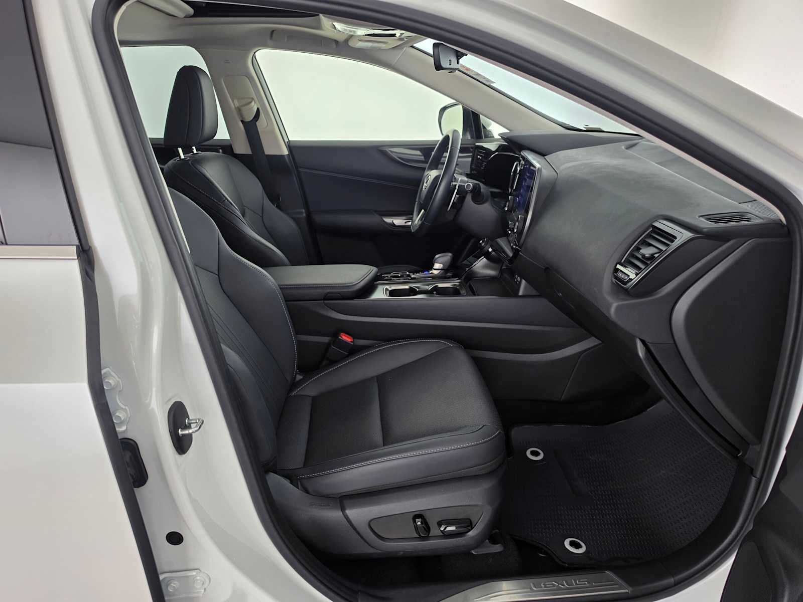 2025 Lexus NX 250 NX 250
