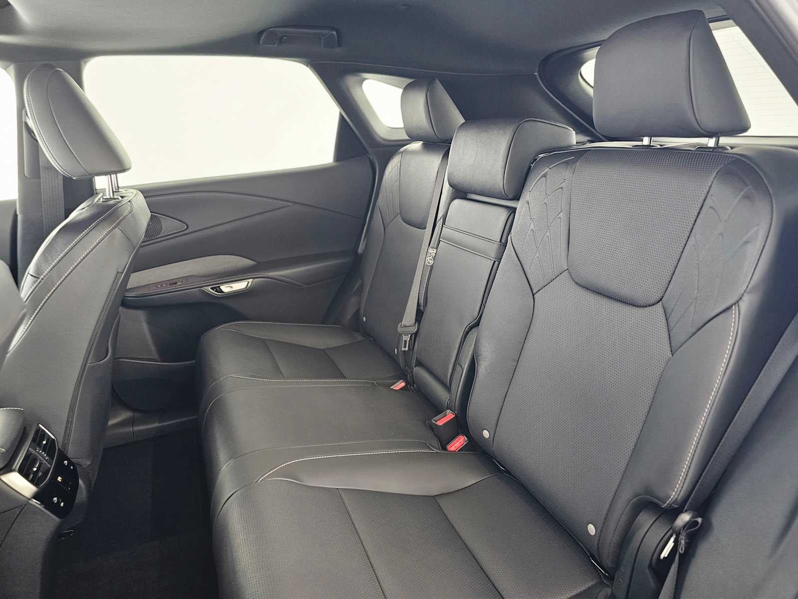 2025 Lexus RX Premium Plus