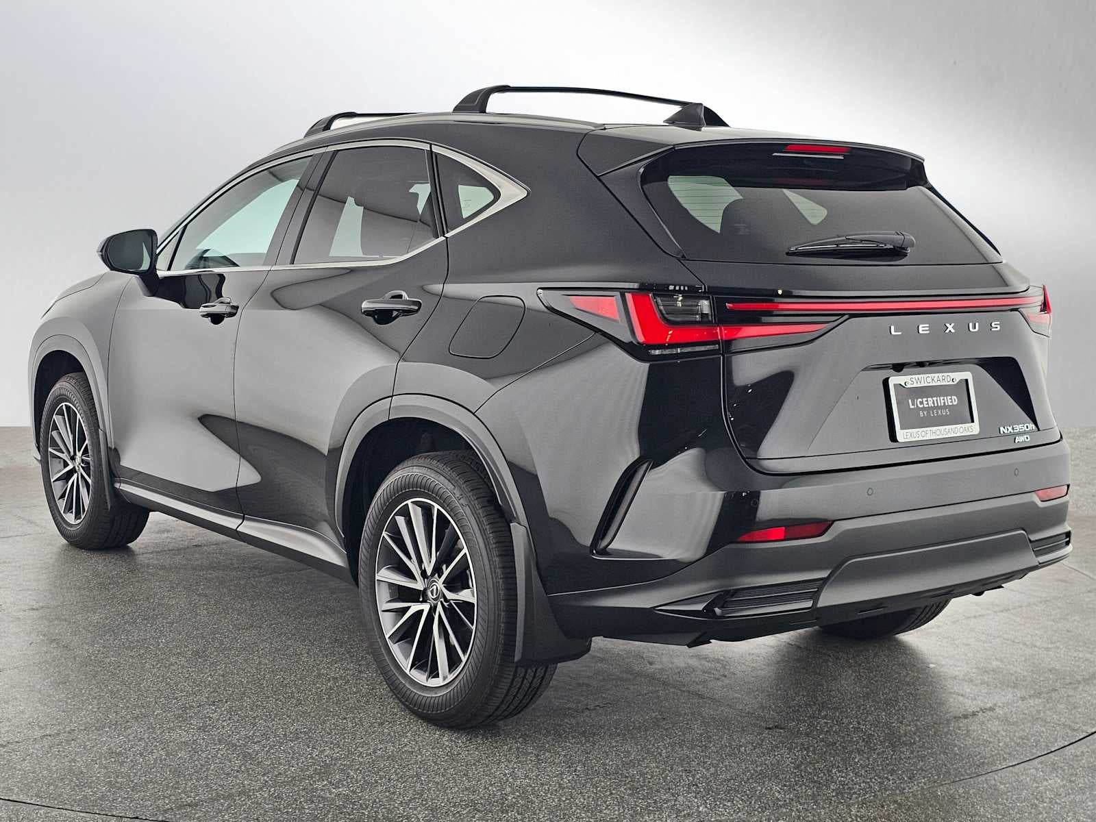 2025 Lexus NX 350h Premium