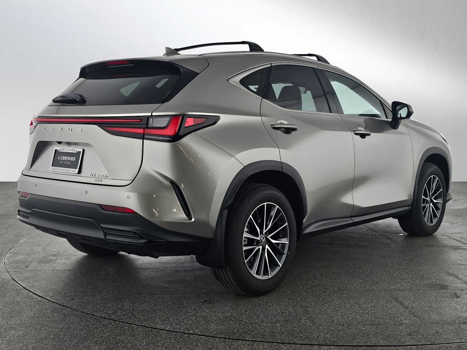 2025 Lexus NX 350h Premium