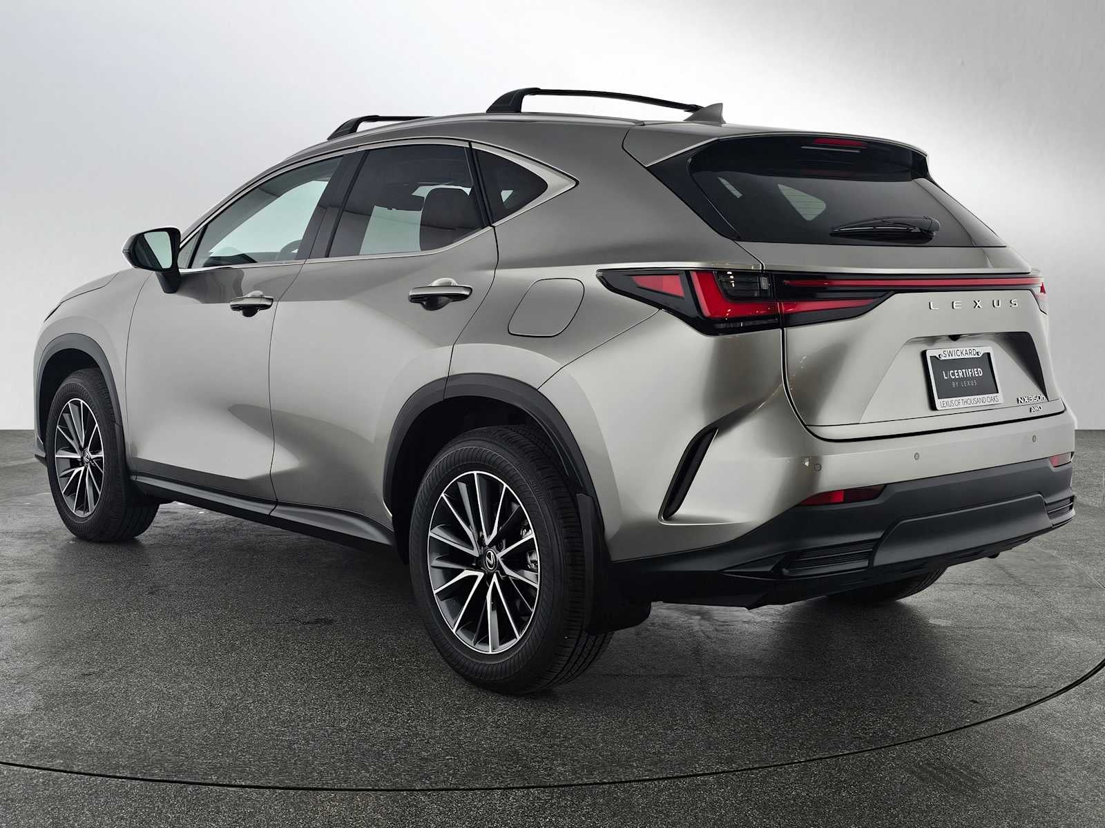 2025 Lexus NX 350h Premium