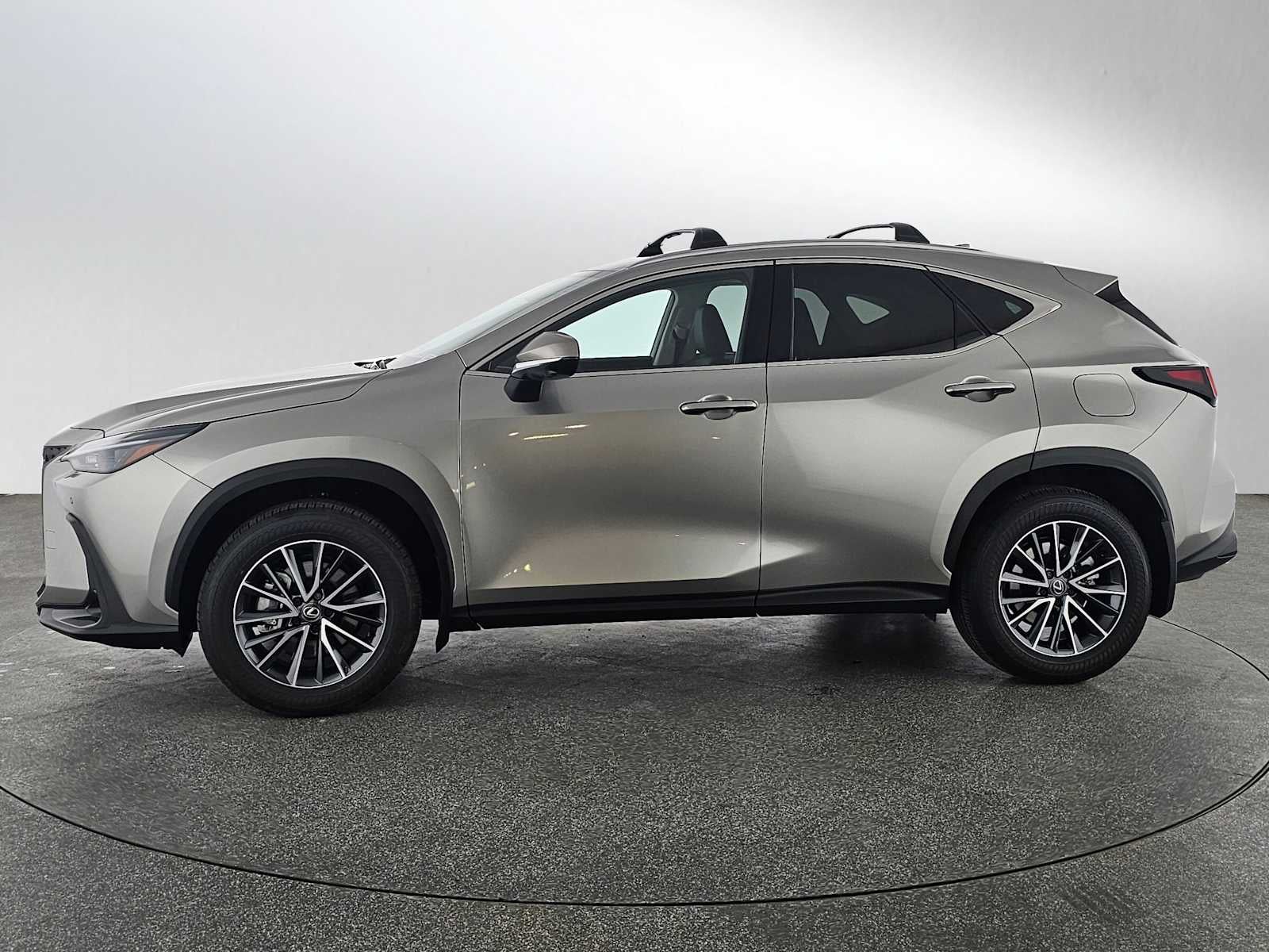 2025 Lexus NX 350h Premium