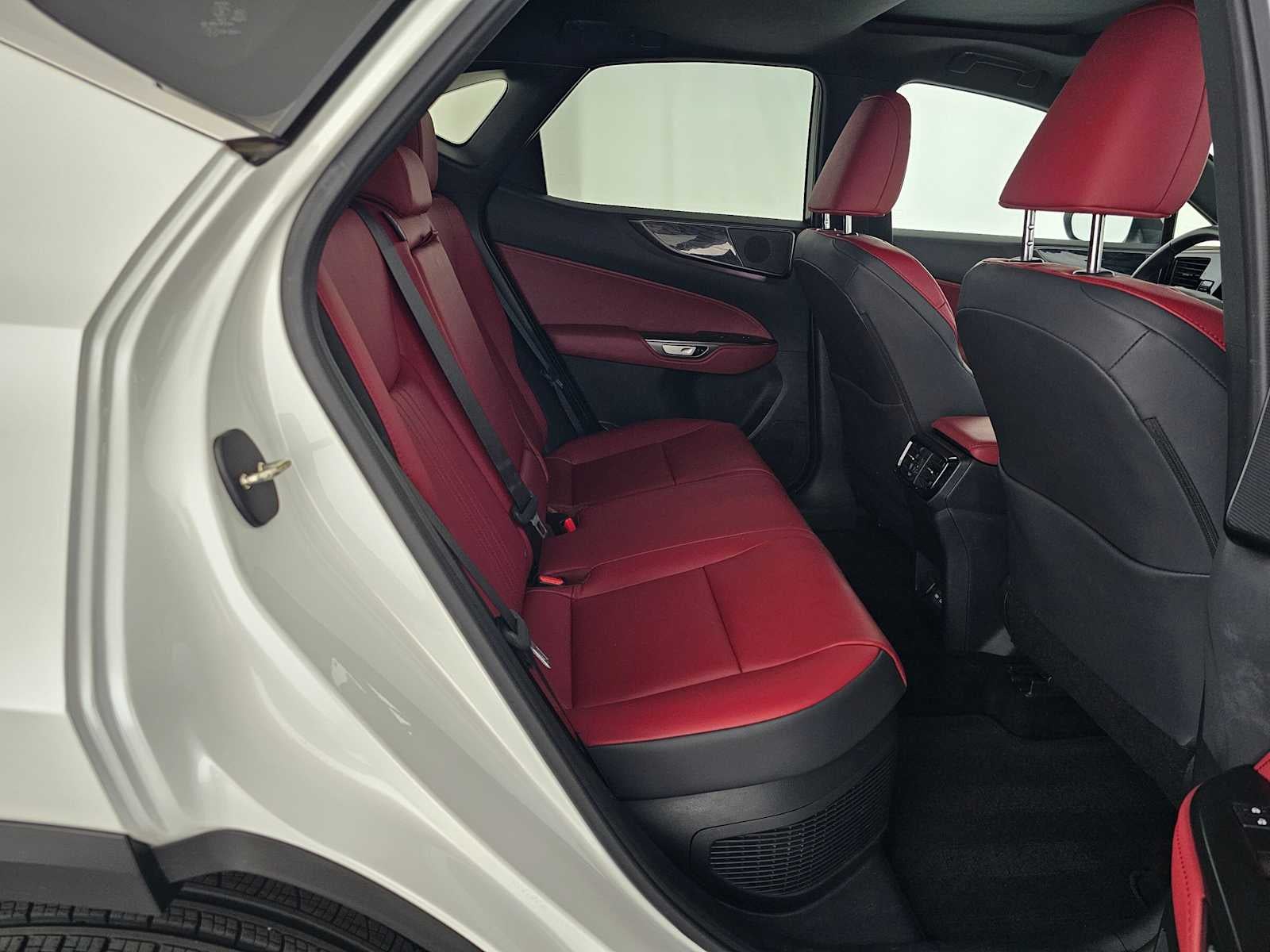 2025 Lexus NX 350h Premium