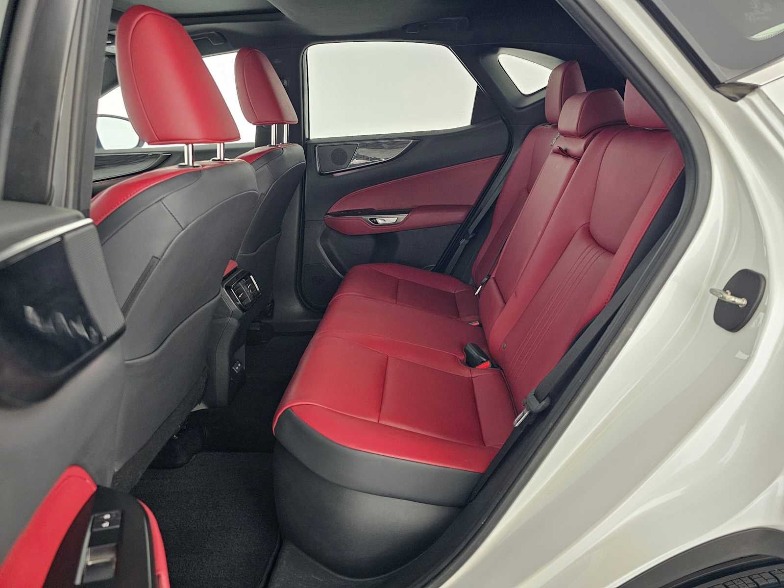 2025 Lexus NX 350h Premium