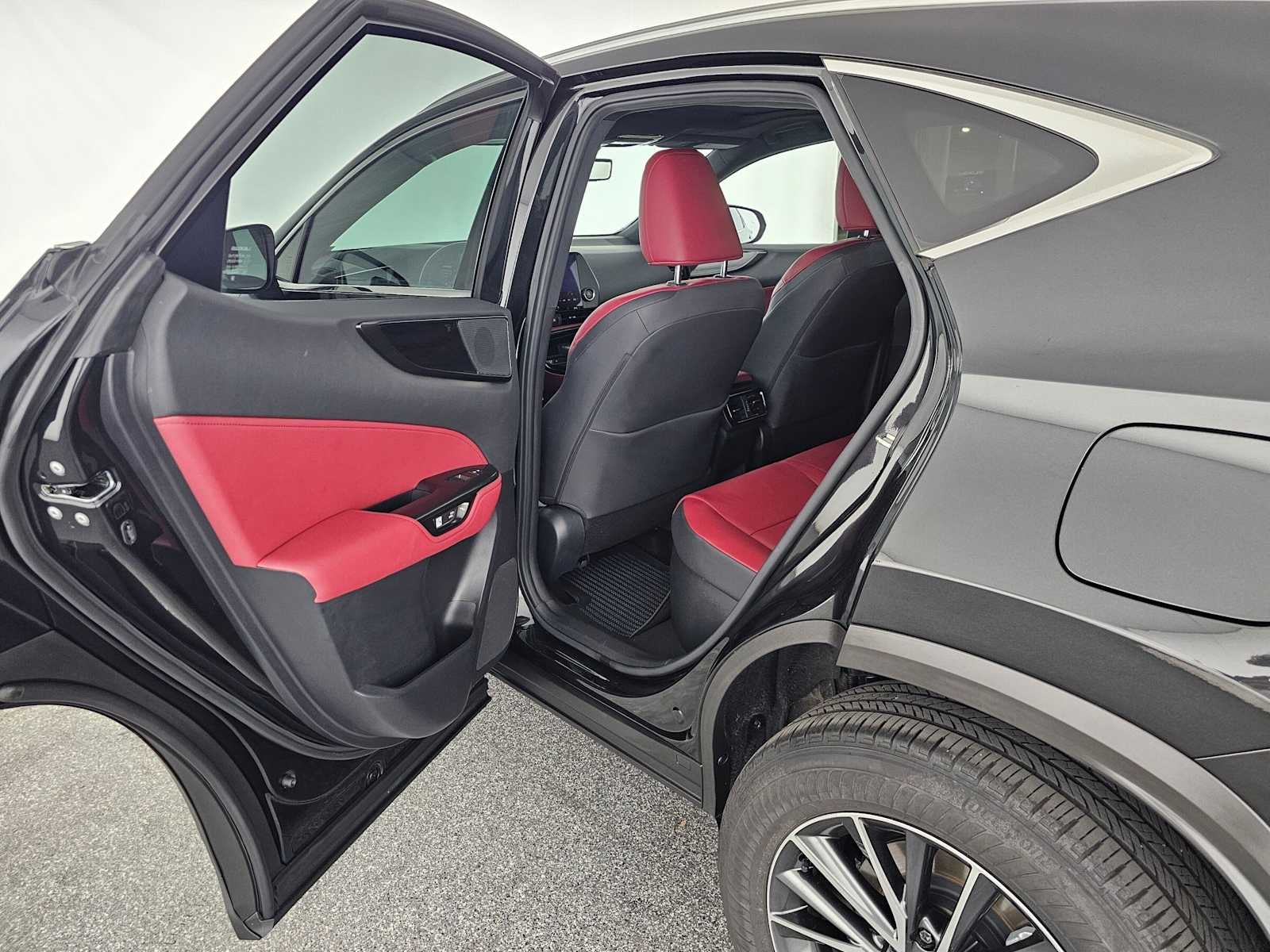 2024 Lexus NX 350h Premium