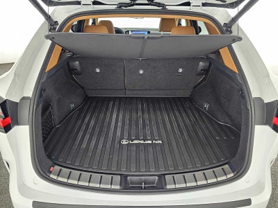 2026 Lexus NX 450h+ Luxury