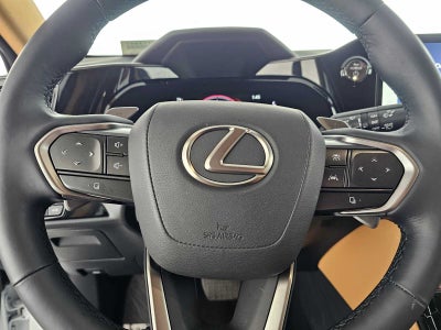 2026 Lexus NX 450h+ Luxury