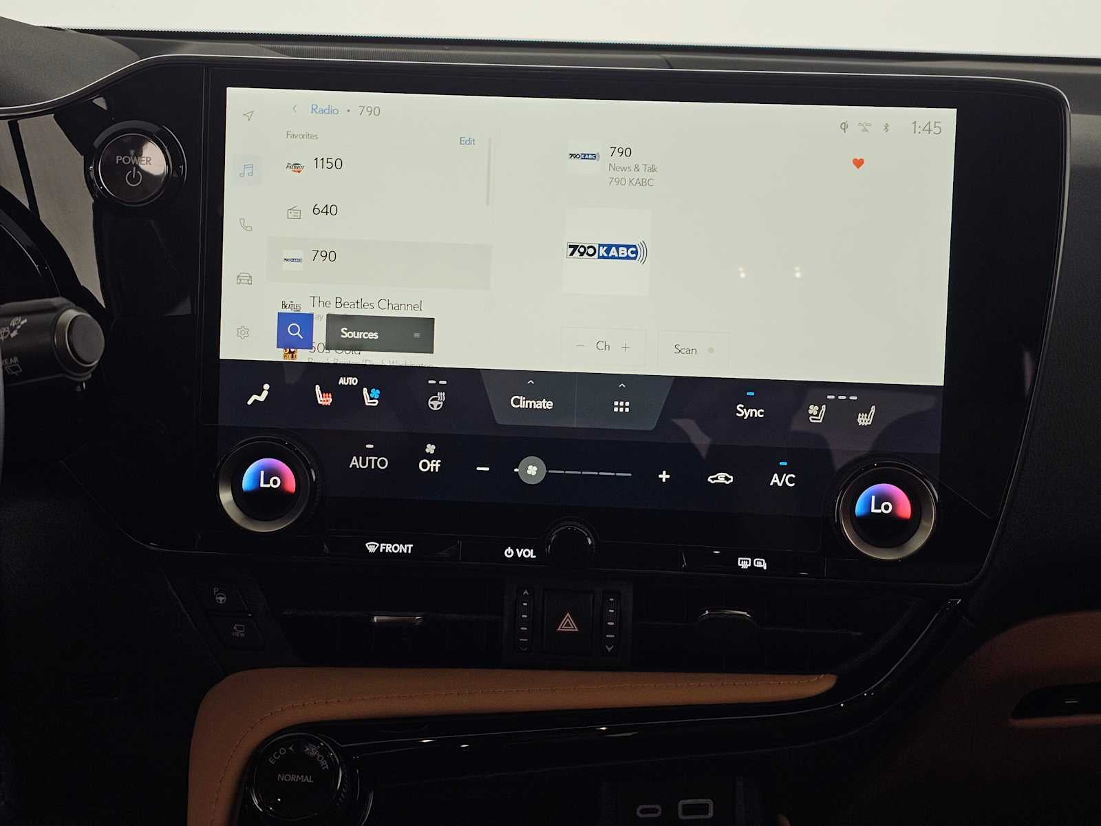 2026 Lexus NX 450h+ Luxury