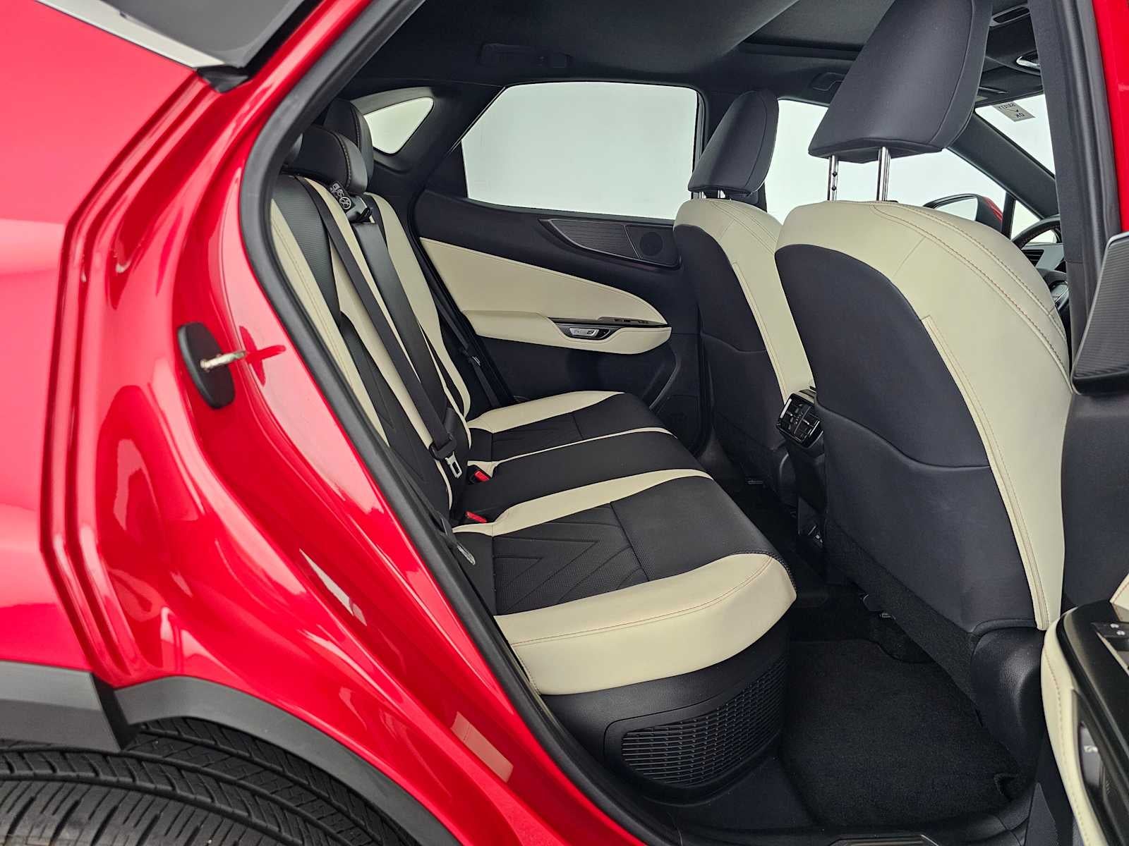 2024 Lexus NX 450h+ Luxury