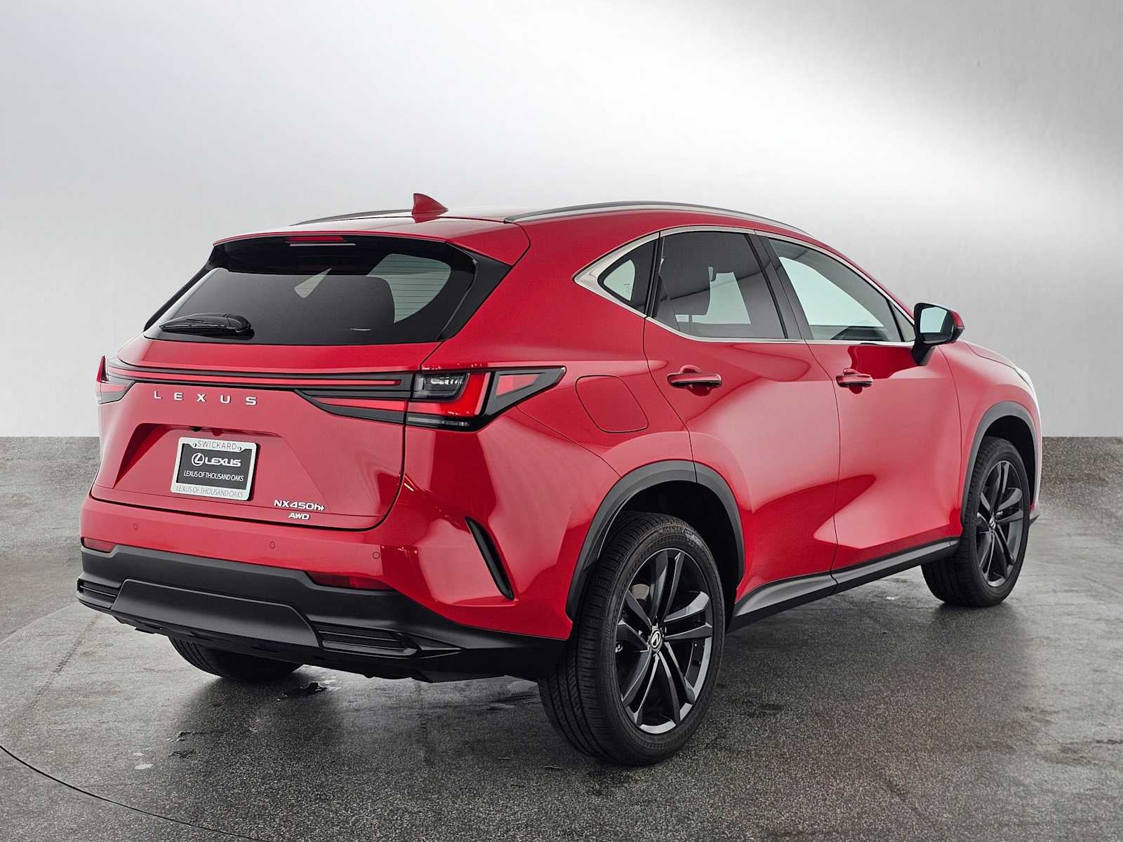 2024 Lexus NX 450h+ Luxury
