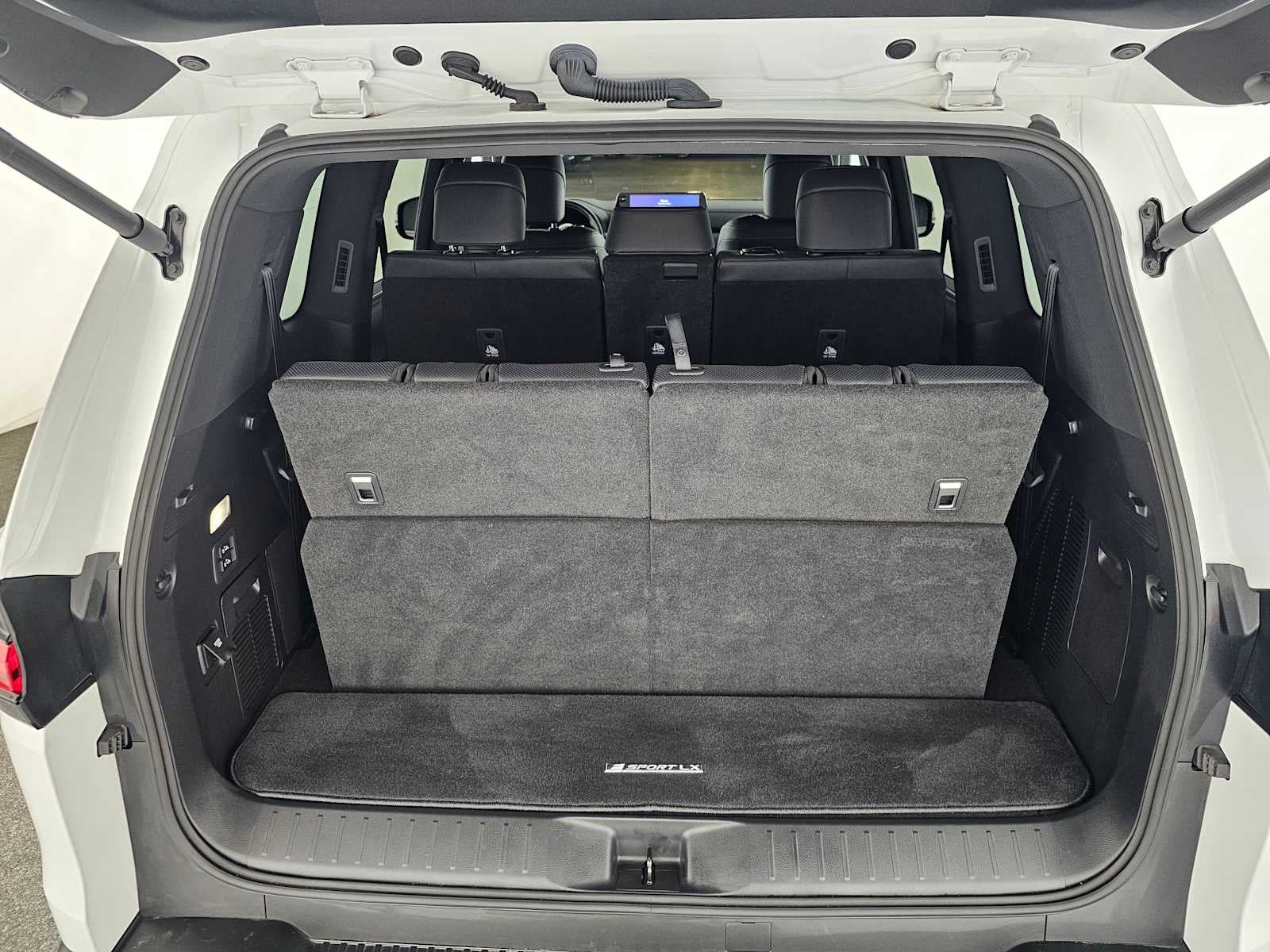 2023 Lexus LX F SPORT