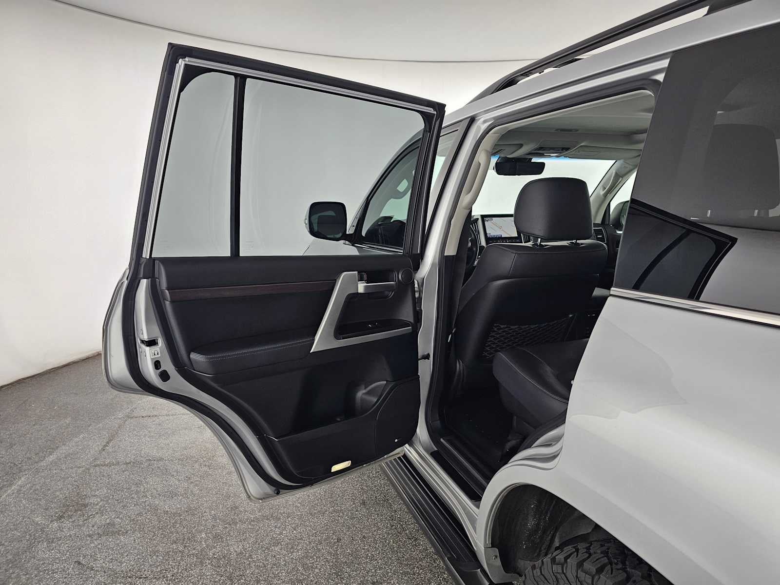 2019 Toyota Land Cruiser 4WD (Natl)