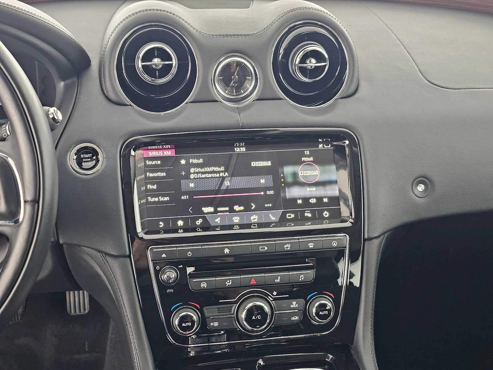 2019 Jaguar XJ XJ R-Sport