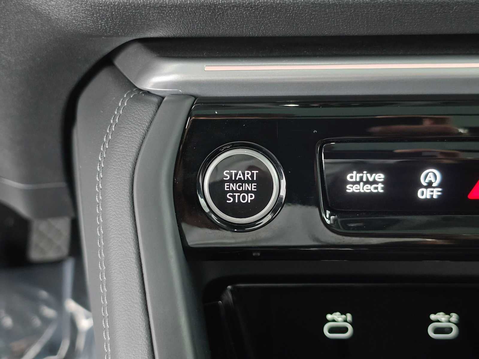 2025 Audi New Q5 Premium Plus