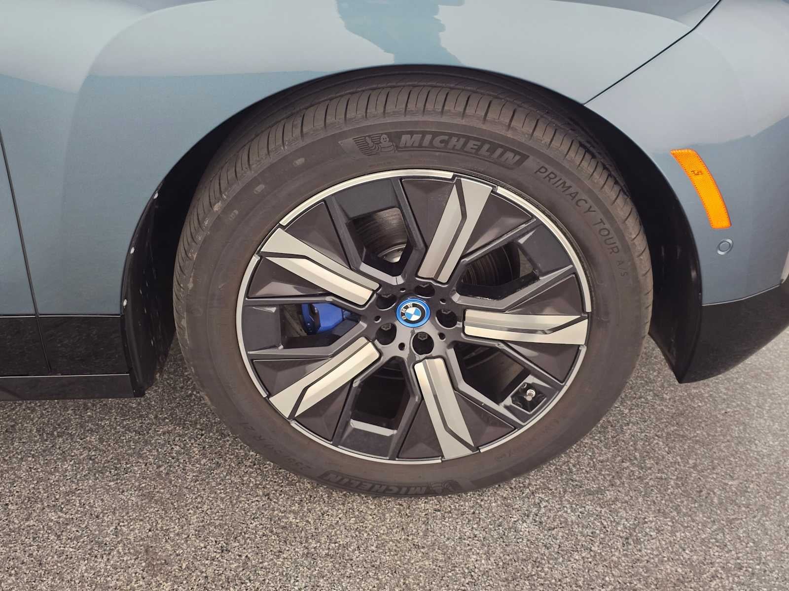 2023 BMW iX xDrive50 xDrive50