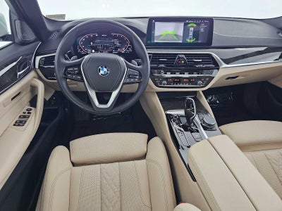 2023 BMW 530e 530e