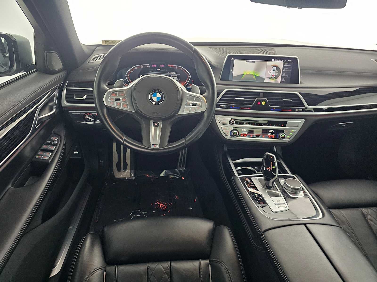 2022 BMW 7 Series 740i