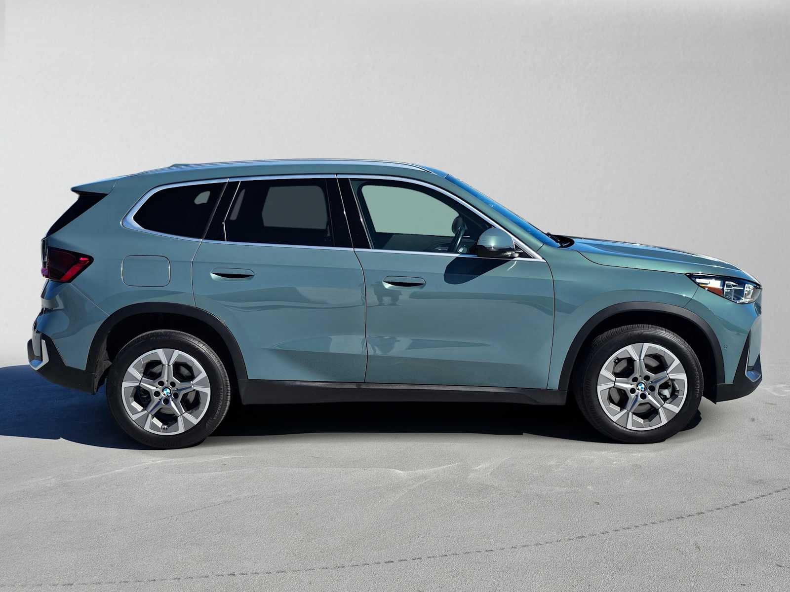 2023 BMW X1 xDrive28i xDrive28i