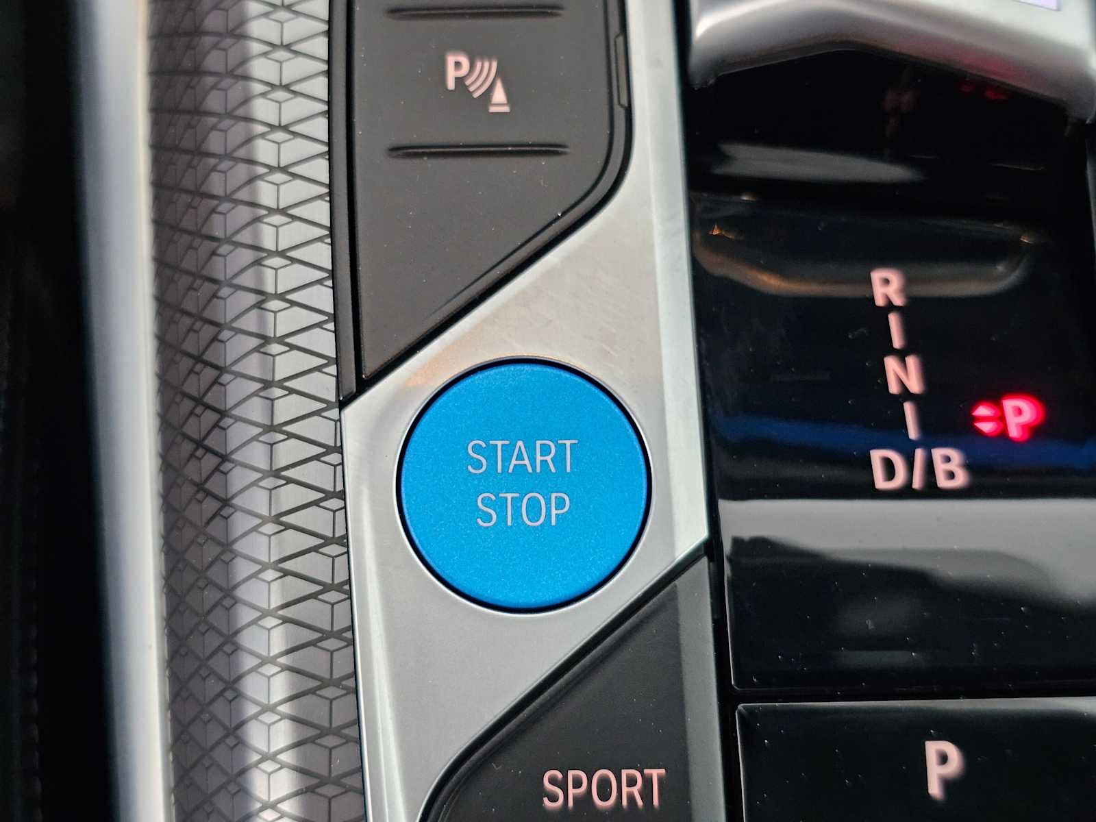 2025 BMW i4 xDrive40