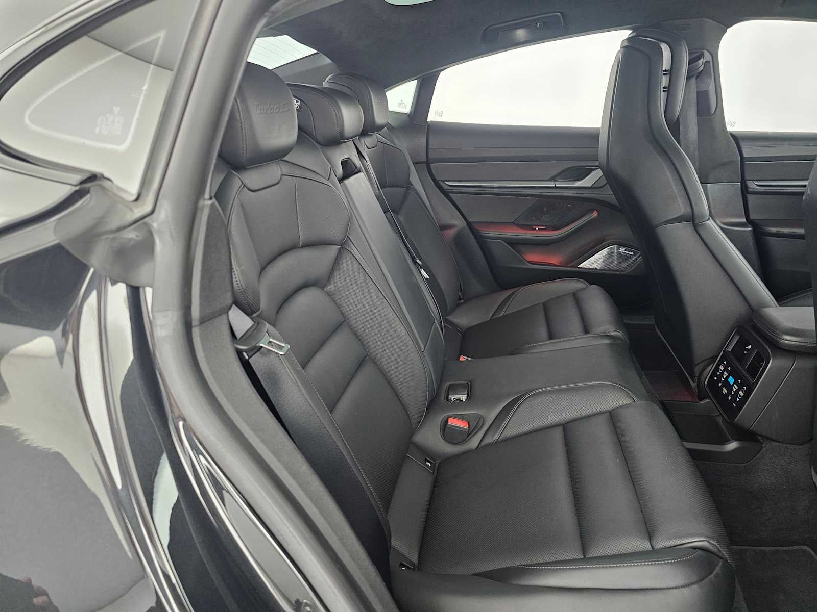 2021 Porsche Taycan Turbo S