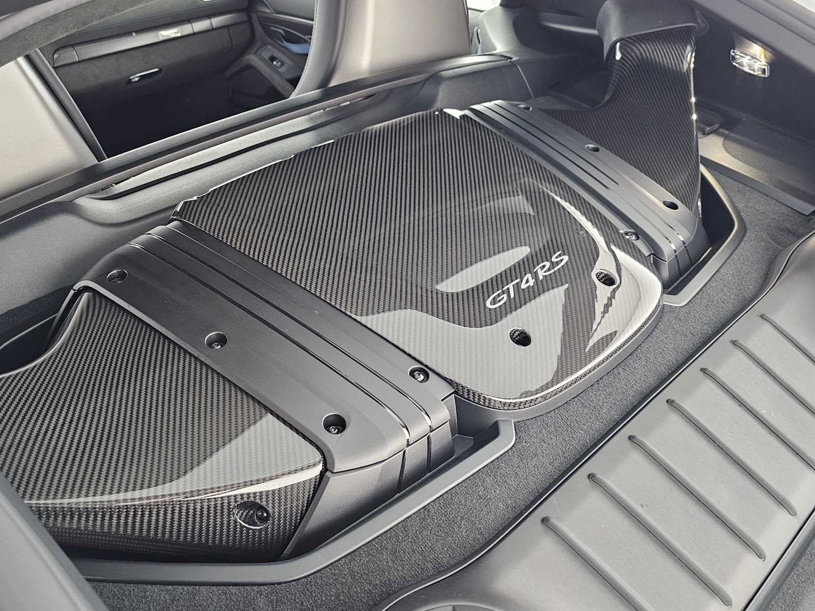 2023 Porsche 718 Cayman GT4 RS