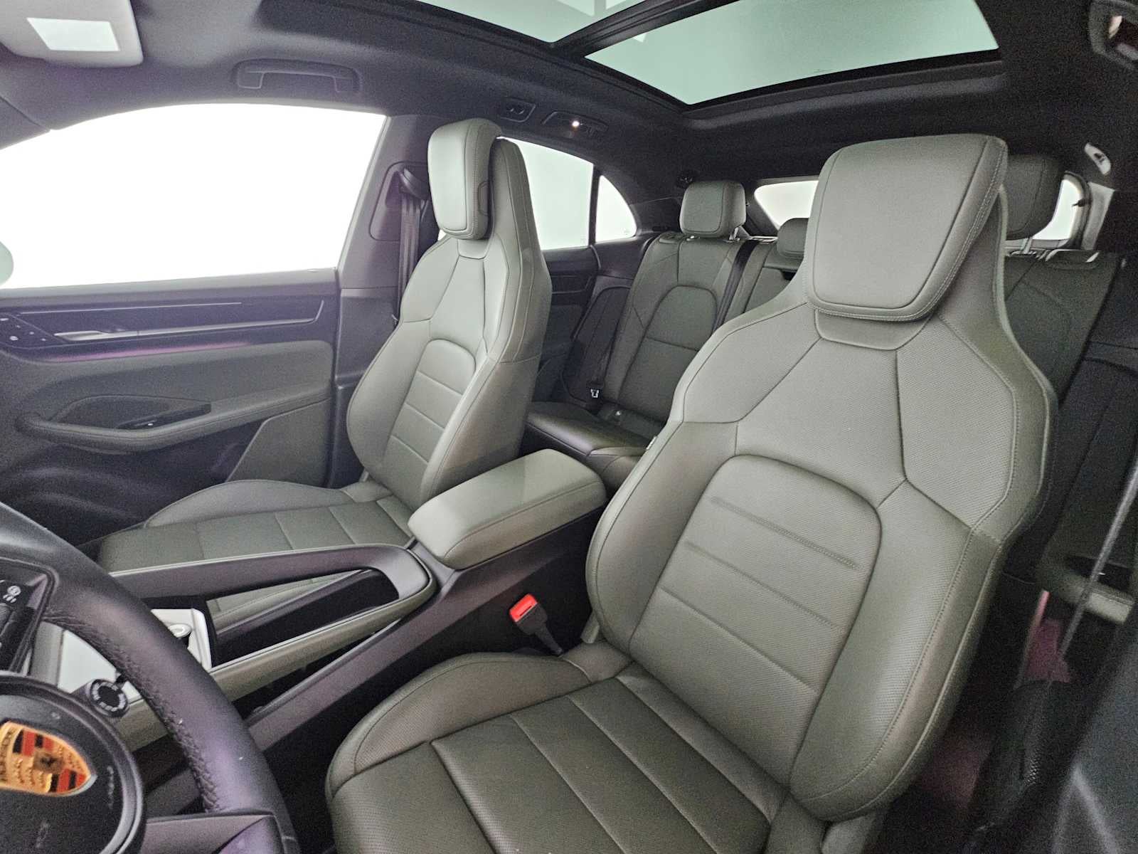 2024 Porsche Macan Electric 4