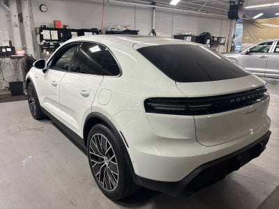 2024 Porsche Macan Electric 4