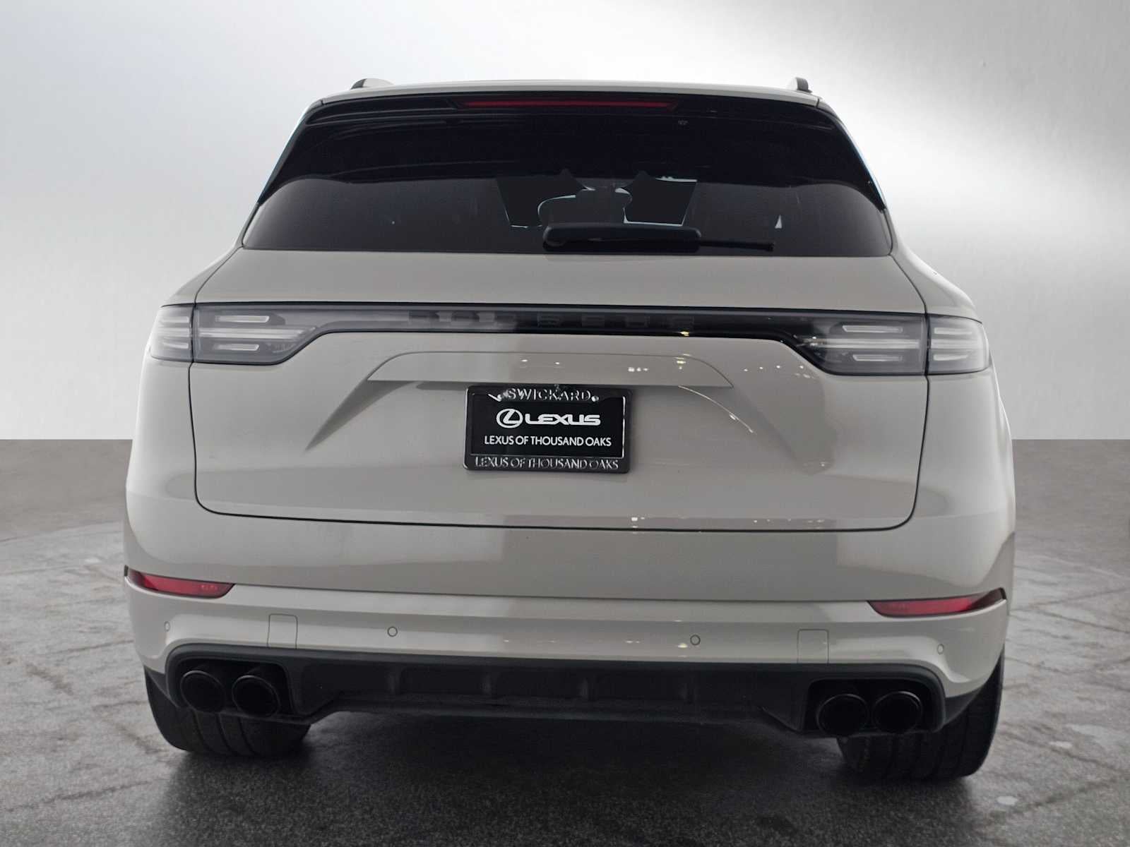 2022 Porsche Cayenne Turbo S E-Hybrid