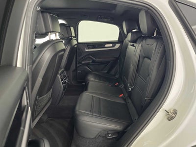 2024 Porsche Cayenne S