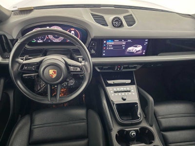 2024 Porsche Cayenne S