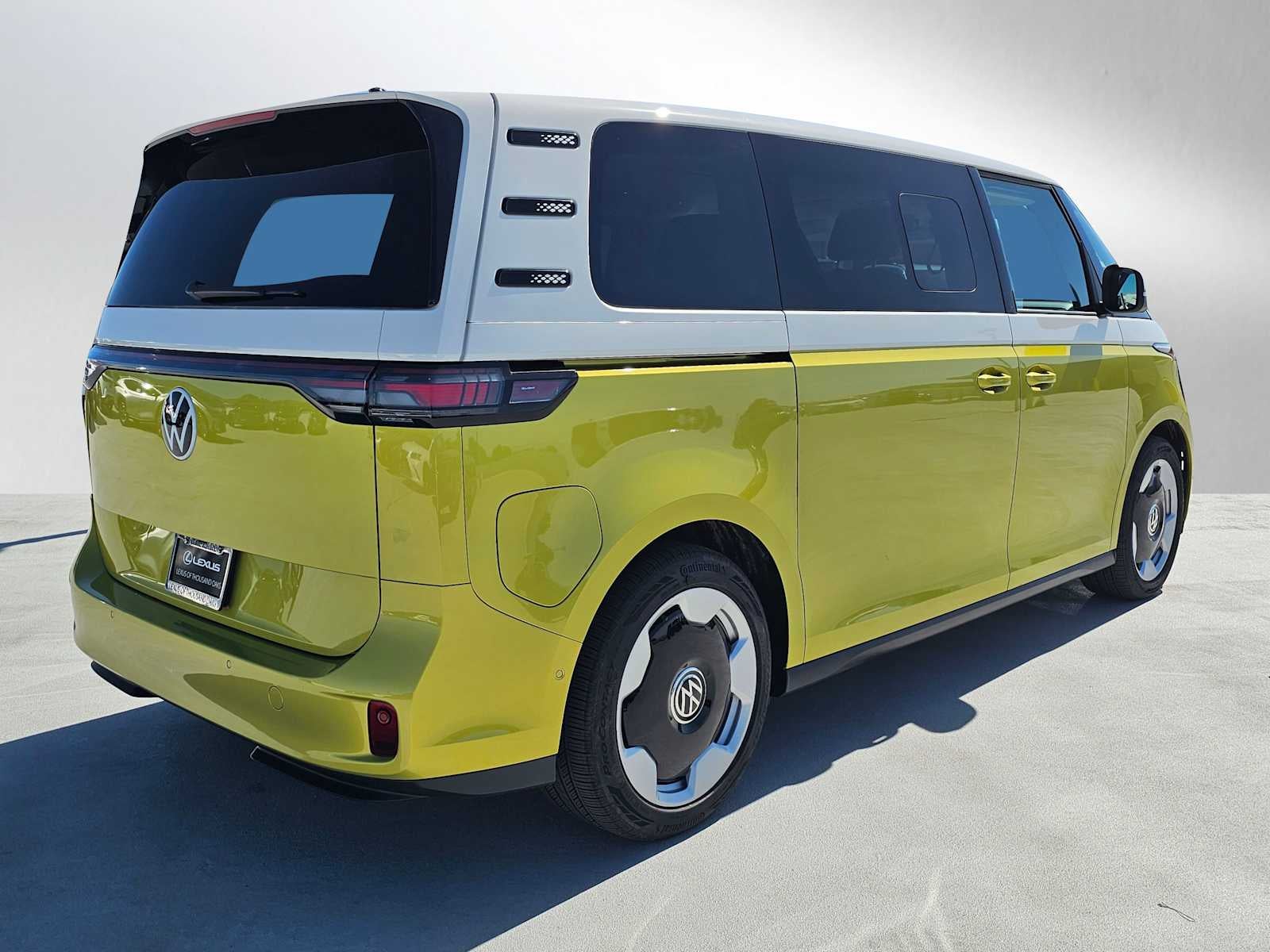 2025 Volkswagen ID. Buzz Pro S Plus