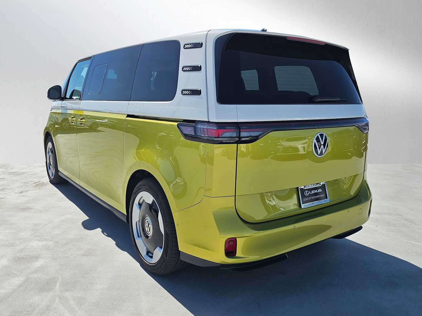 2025 Volkswagen ID. Buzz Pro S Plus