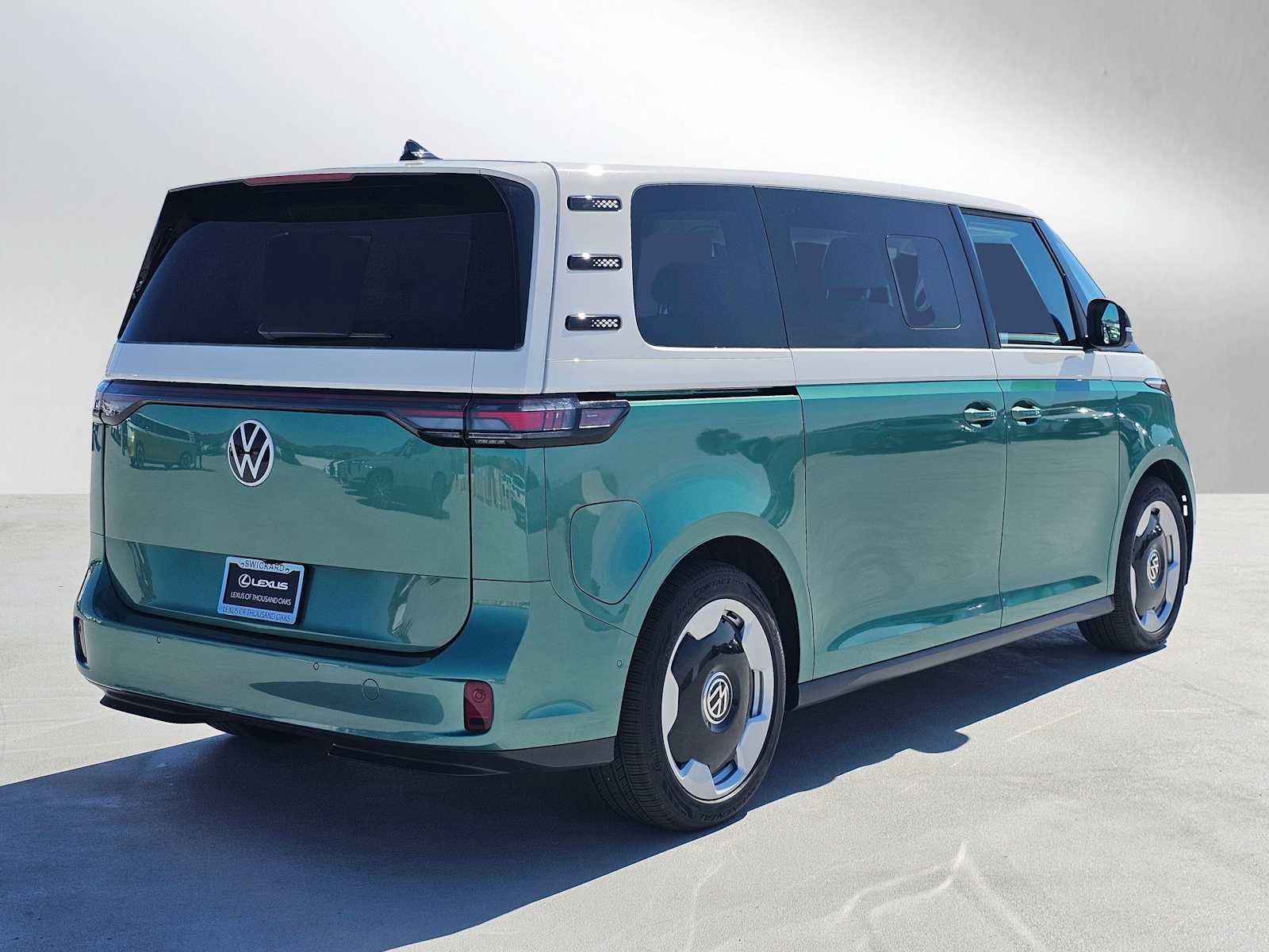 2025 Volkswagen ID. Buzz Pro S Plus