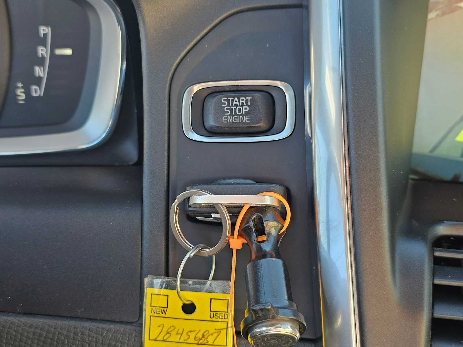 2016 Volvo XC60 T6 Platinum