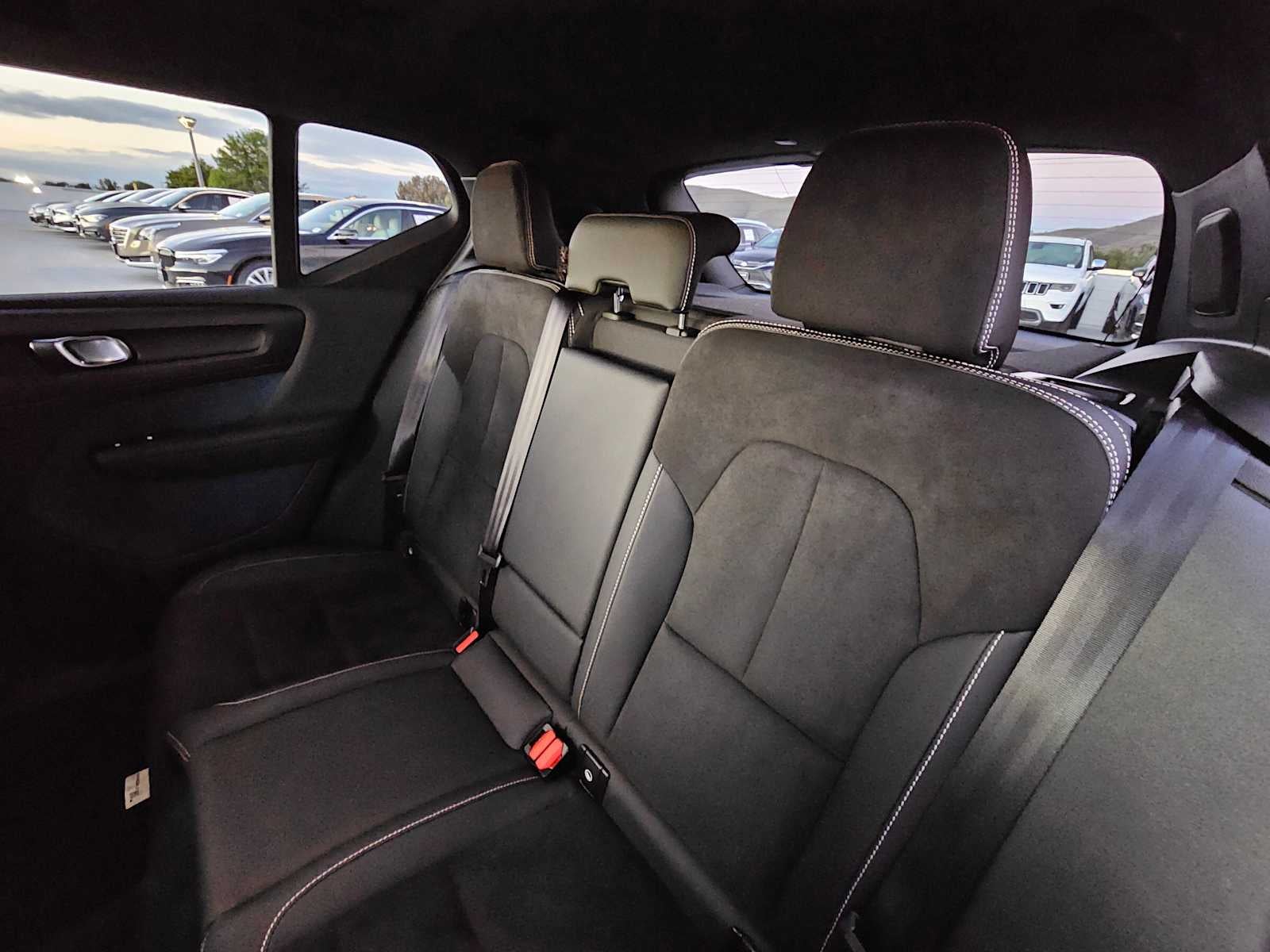 2023 Volvo XC40 Recharge Pure Electric Ultimate