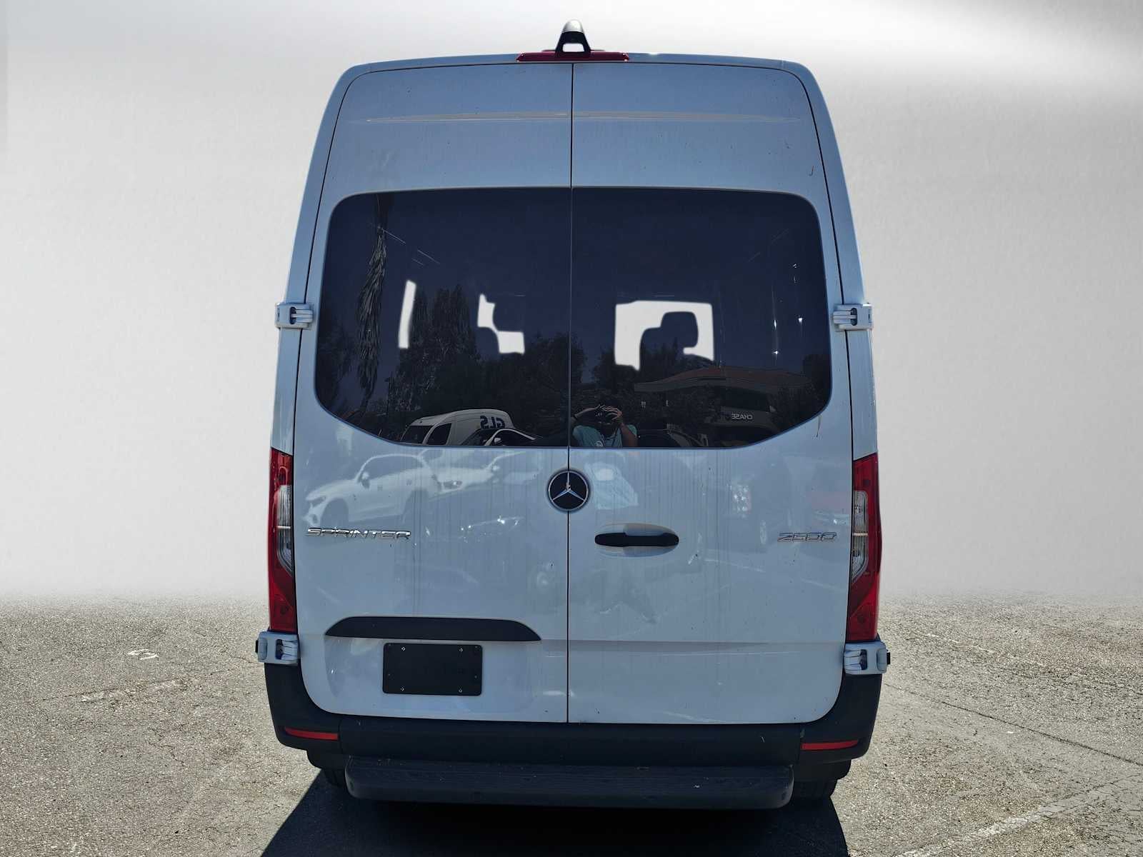 2026 Mercedes-Benz Sprinter 2500 Standard Roof I4 Diesel 144 RWD