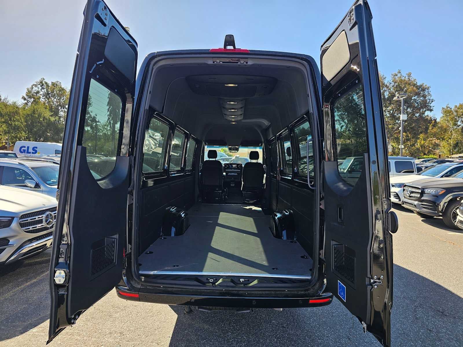 2025 Mercedes-Benz Sprinter Cargo Van 3500XD High Roof I4 Diesel HO 170 Extended RWD