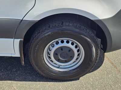 2025 Mercedes-Benz Sprinter Cargo Van 2500 Standard Roof I4 Diesel 144 RWD