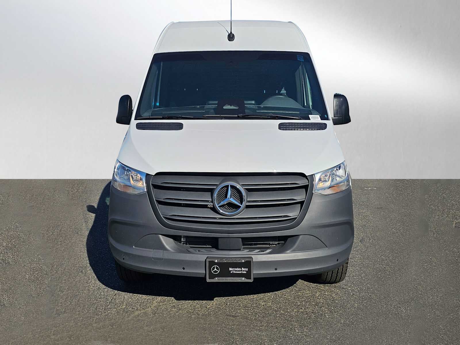 2025 Mercedes-Benz Sprinter Cargo Van 2500 Standard Roof I4 Diesel 144" RWD