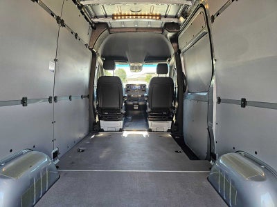 2025 Mercedes-Benz Sprinter Cargo Van 2500 Standard Roof I4 Diesel HO 144 RWD