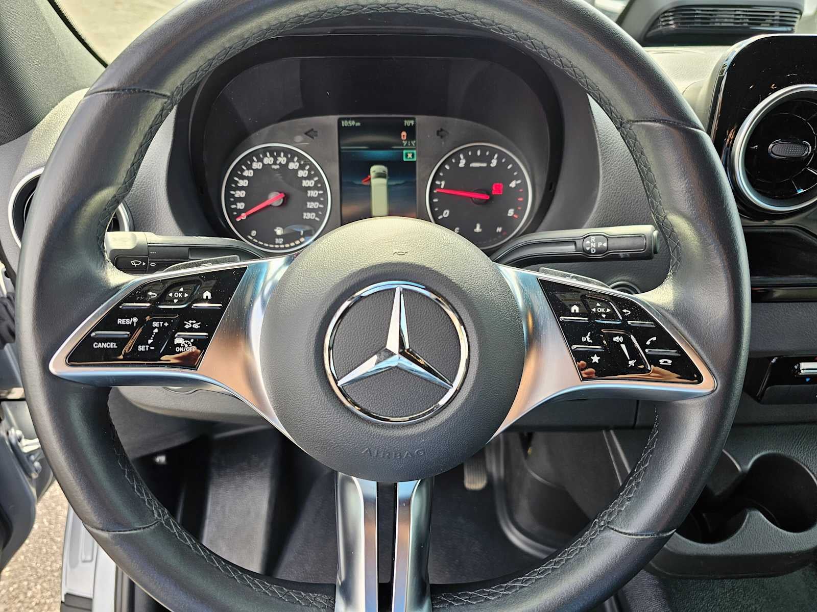 2025 Mercedes-Benz Sprinter Cargo Van 2500 Standard Roof I4 Diesel HO 144" RWD