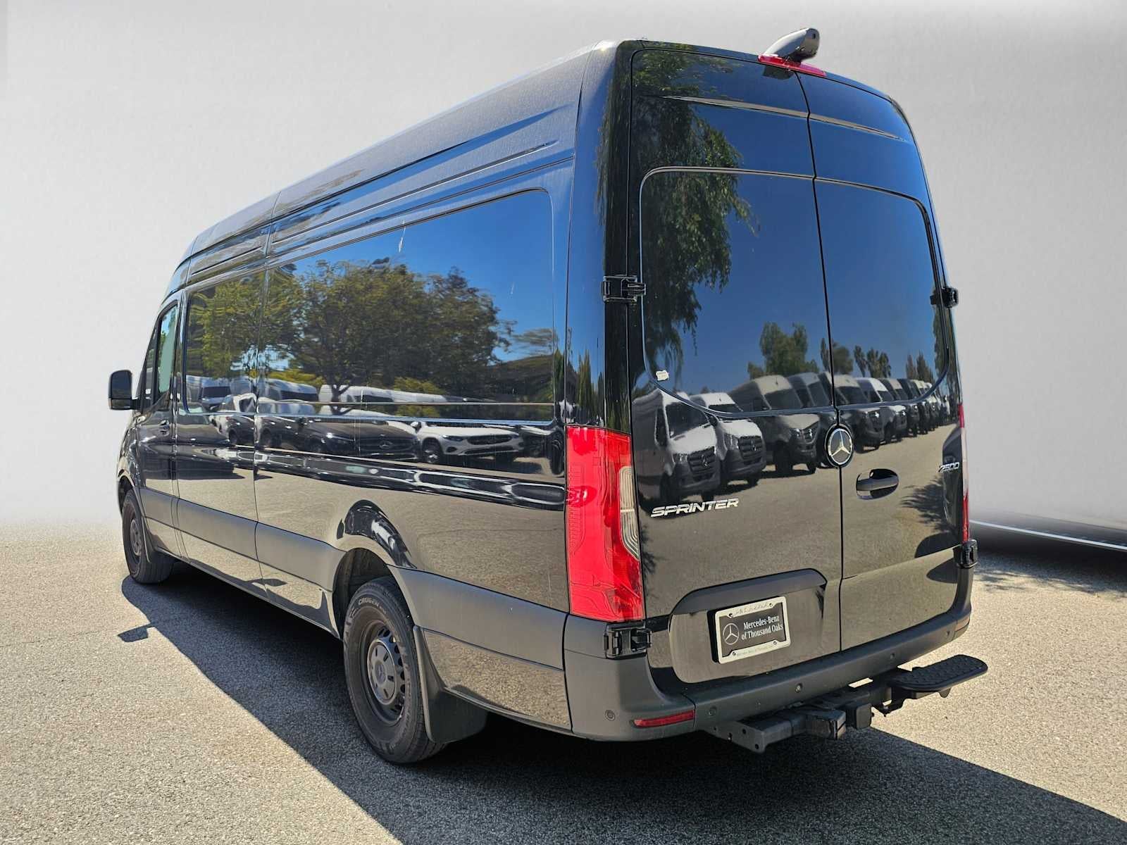 2025 Mercedes-Benz Sprinter Cargo Van 2500 High Roof I4 Diesel HO 170 RWD