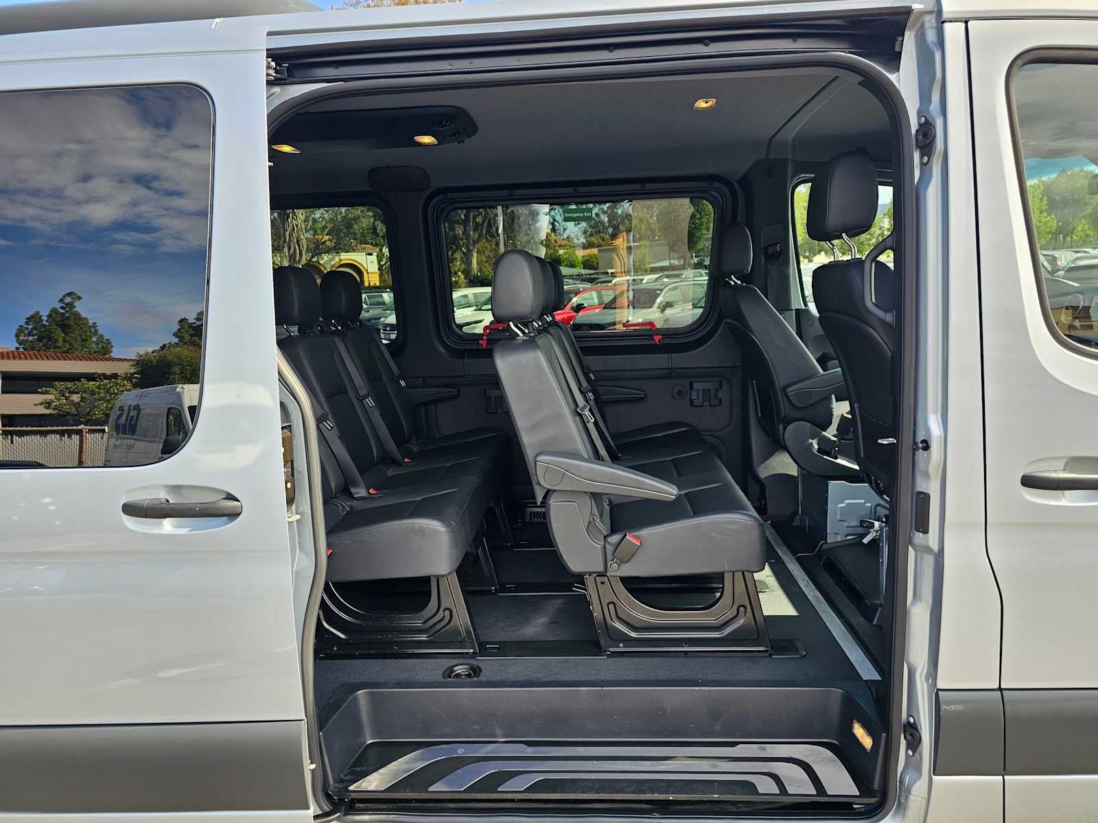 2025 Mercedes-Benz Sprinter Passenger Van 2500 Standard Roof I4 Diesel 144 RWD